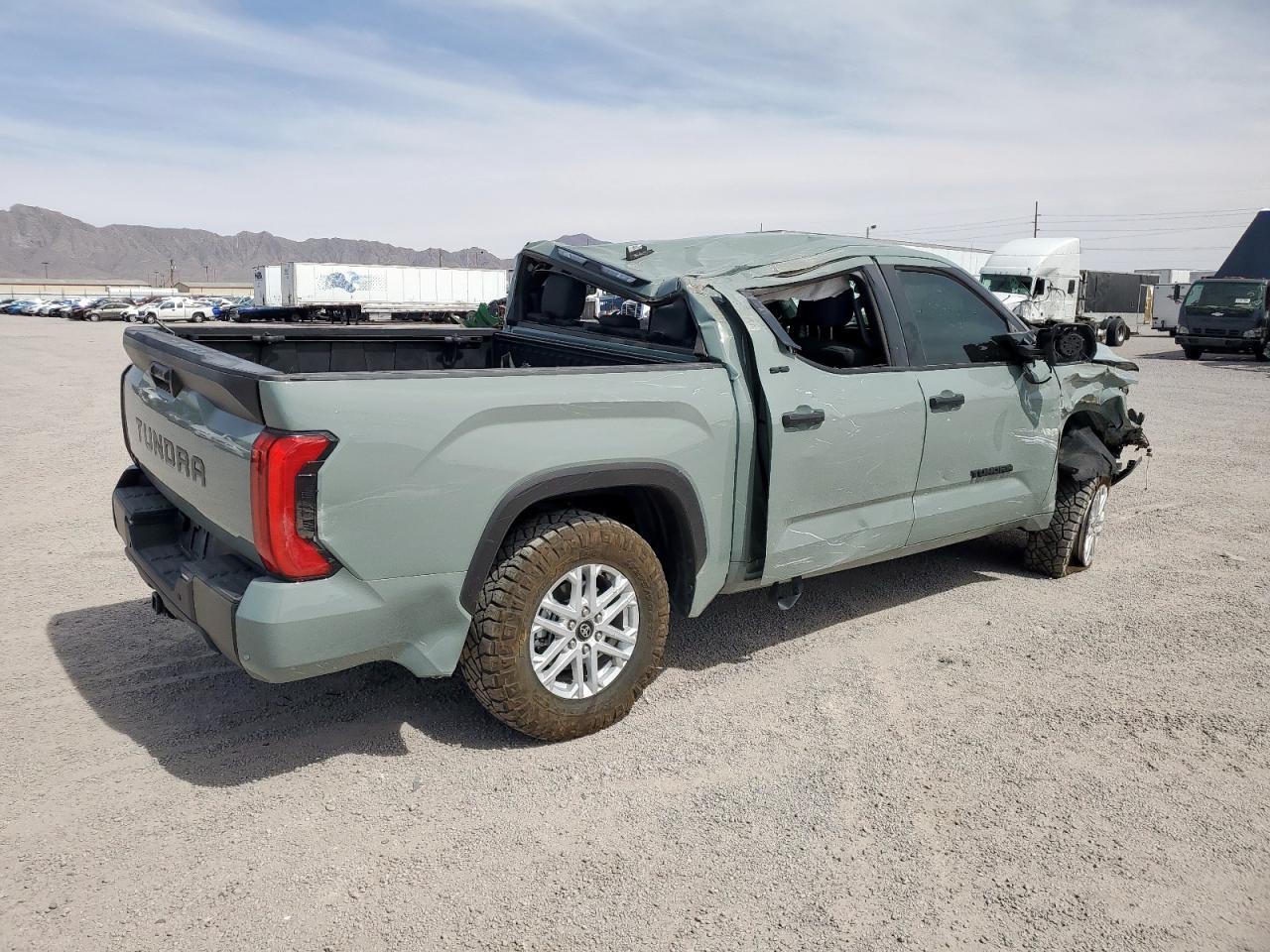 2025 Toyota Tundra Crewmax Sr - Image 3