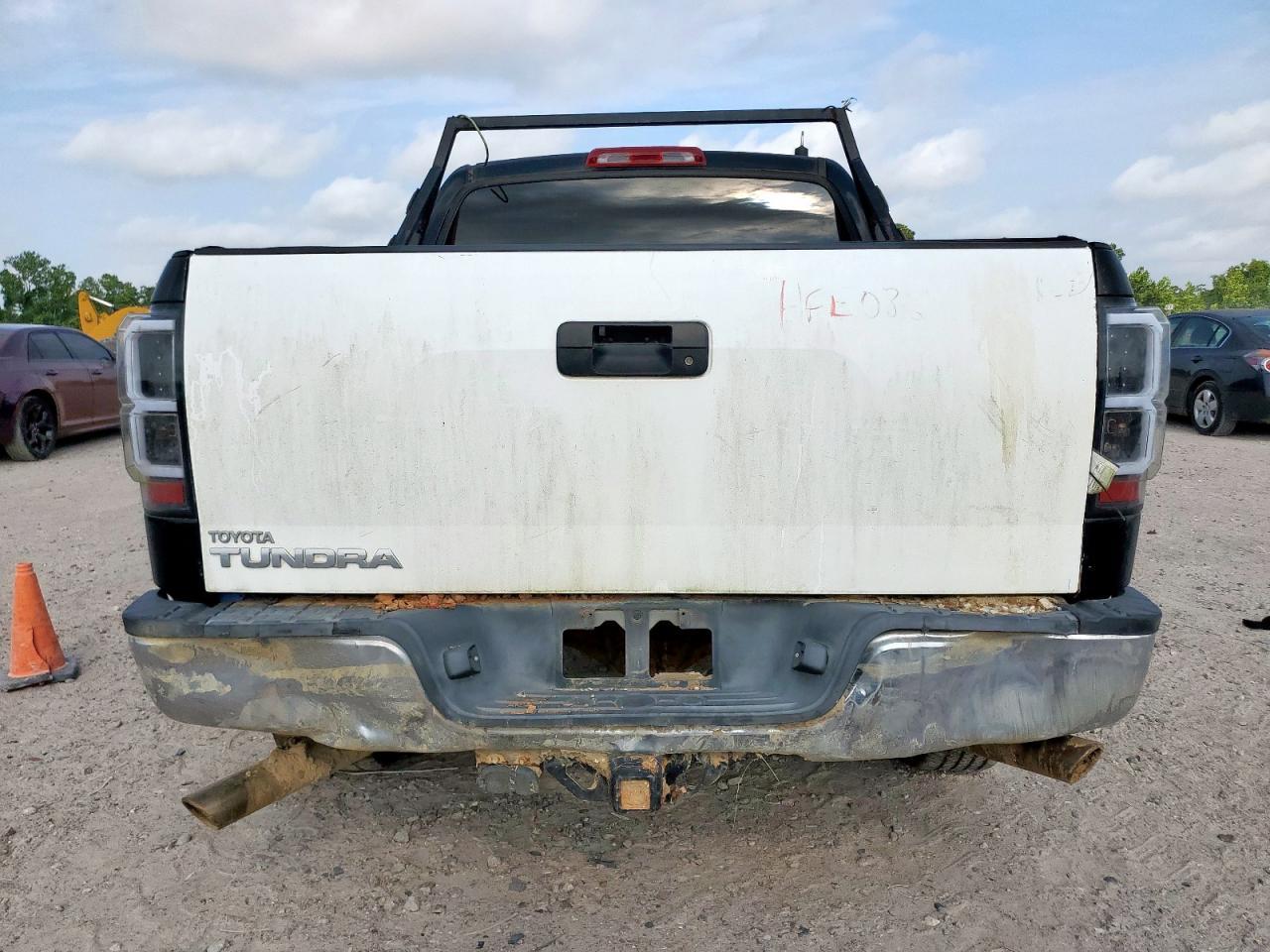 2012 Toyota Tundra Crewmax Sr5 - Image 6