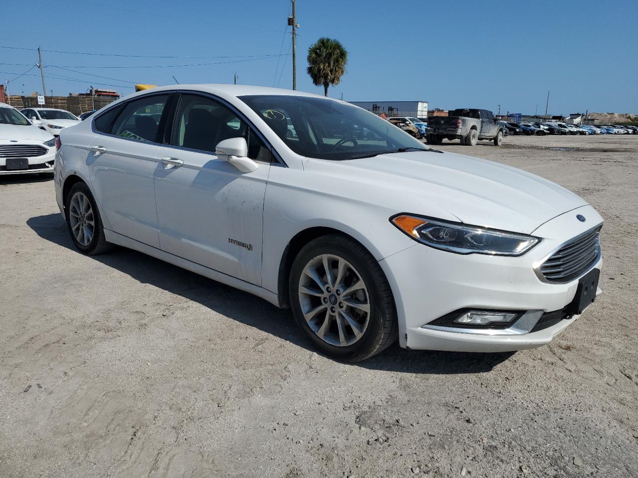 2017 Ford Fusion Se Hybrid - Image 4