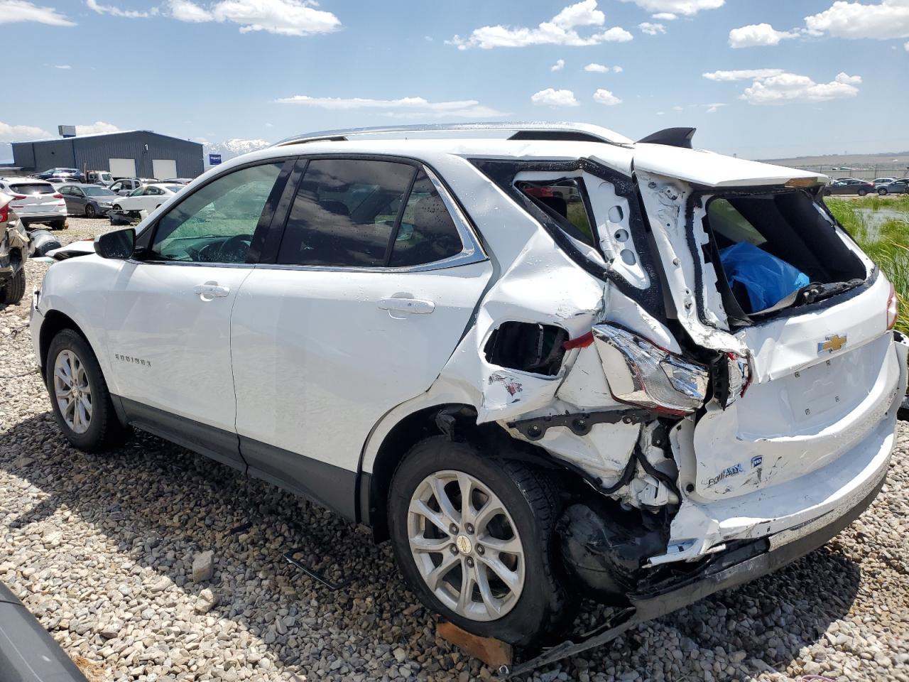 2019 Chevrolet Equinox Lt - Image 2