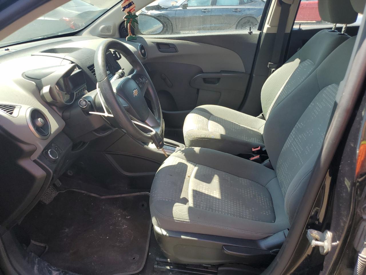 2015 Chevrolet Sonic Ls - Image 7