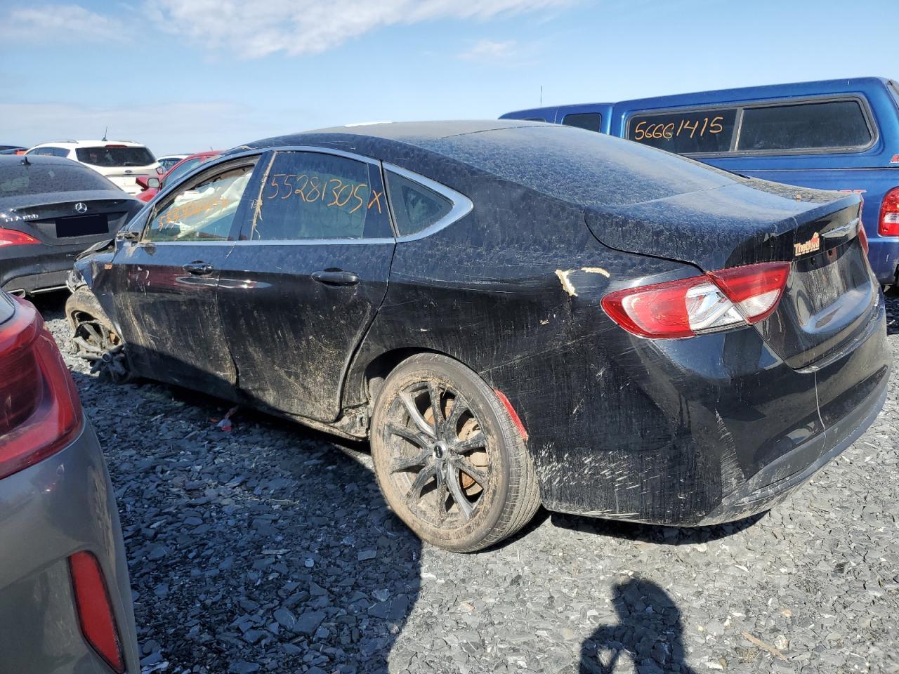 2016 Chrysler 200 Lx - Фото 2