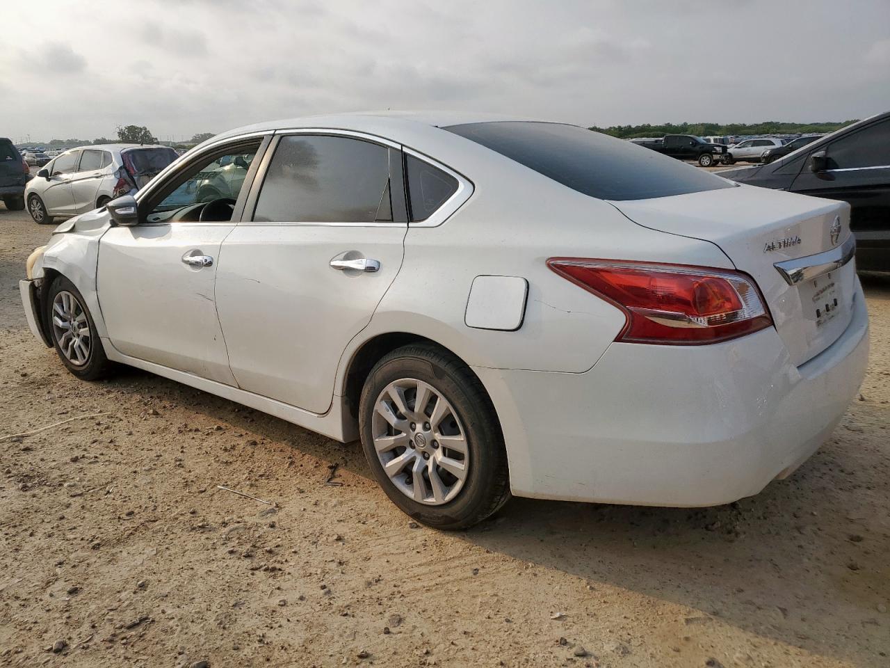 2013 Nissan Altima 2.5 - Image 2