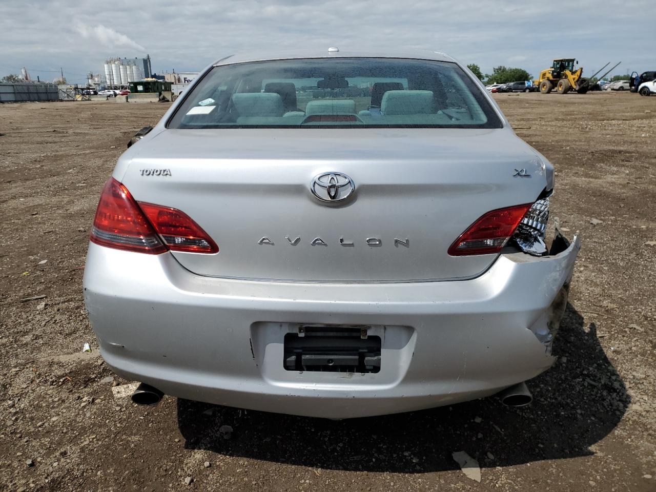 2009 Toyota Avalon Xl - Image 6