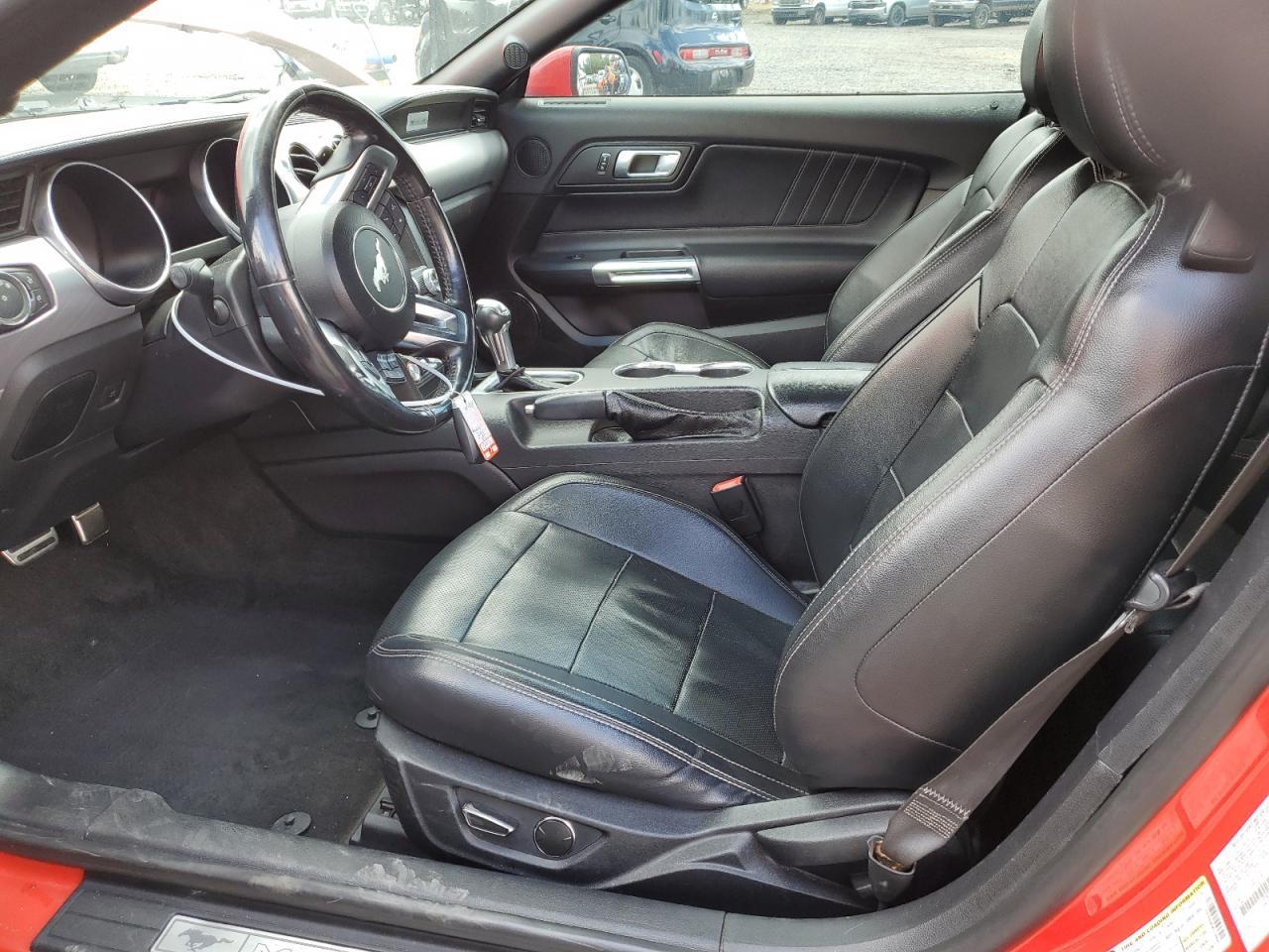 2019 Ford Mustang - Image 7
