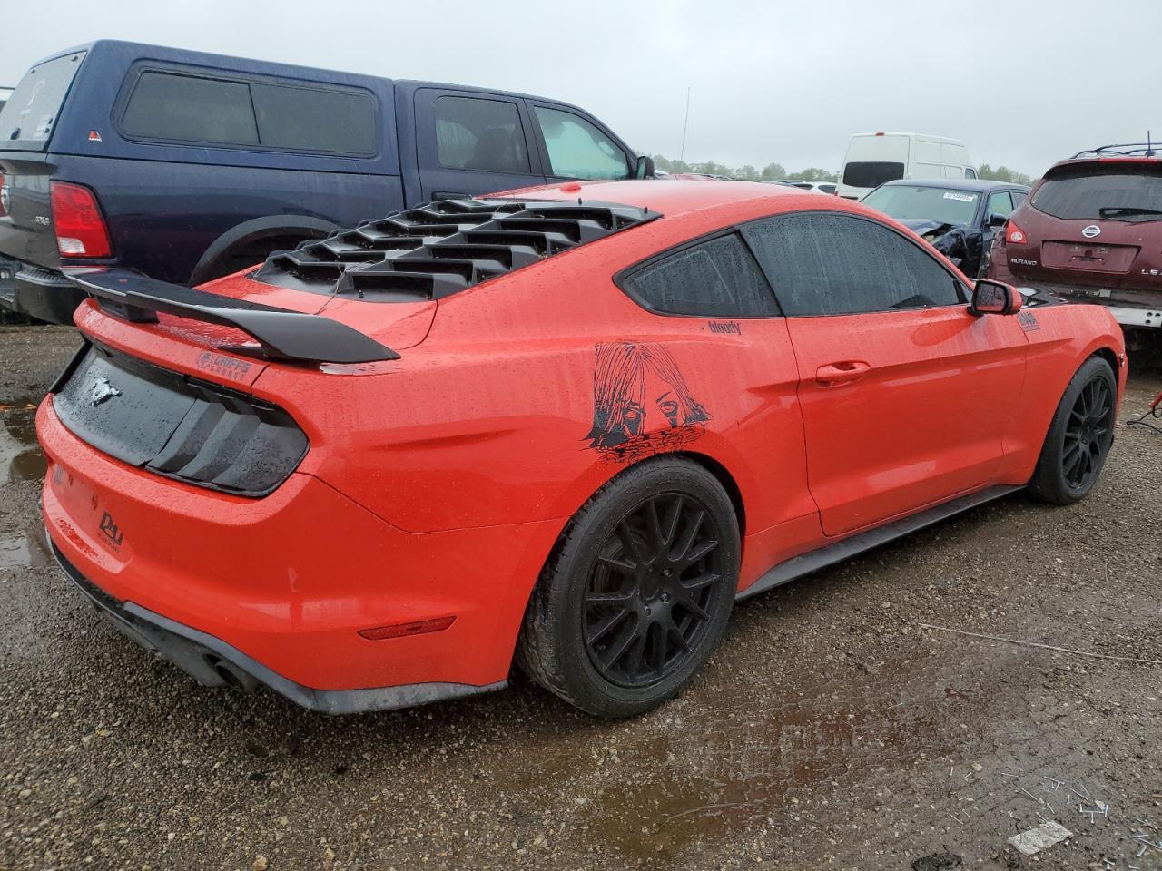 2019 Ford Mustang - Фото 3