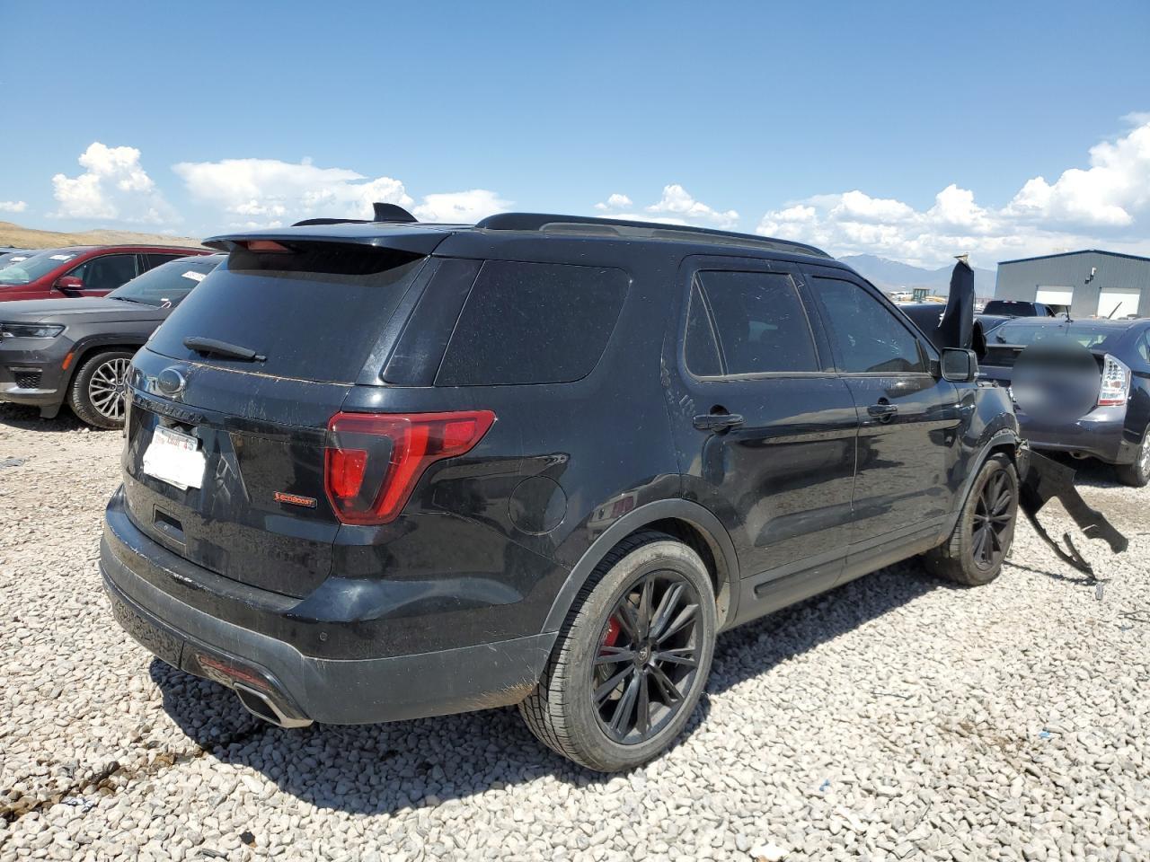 2017 Ford Explorer Sport - Фото 3