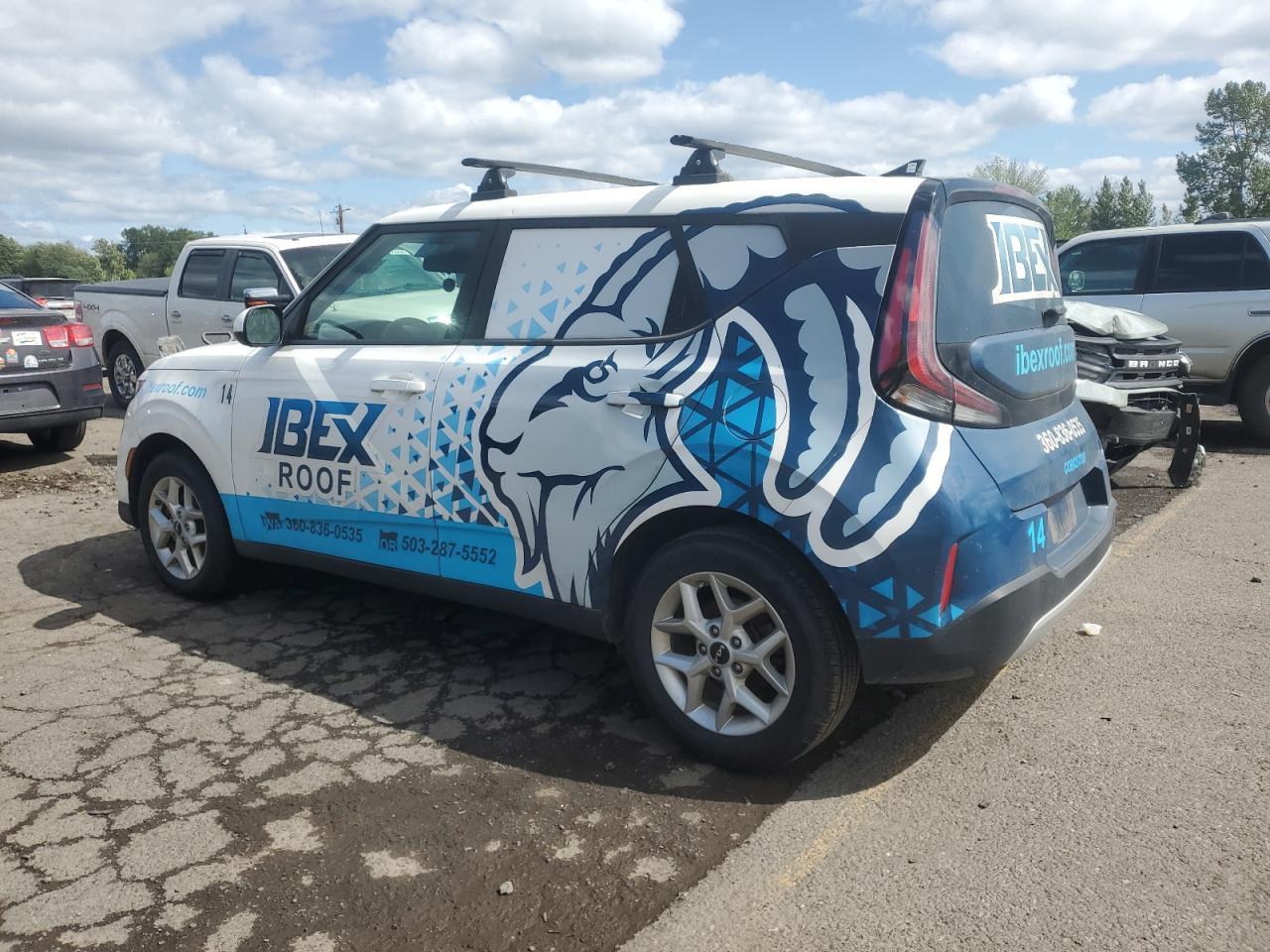 2023 Kia Soul Lx - Image 2