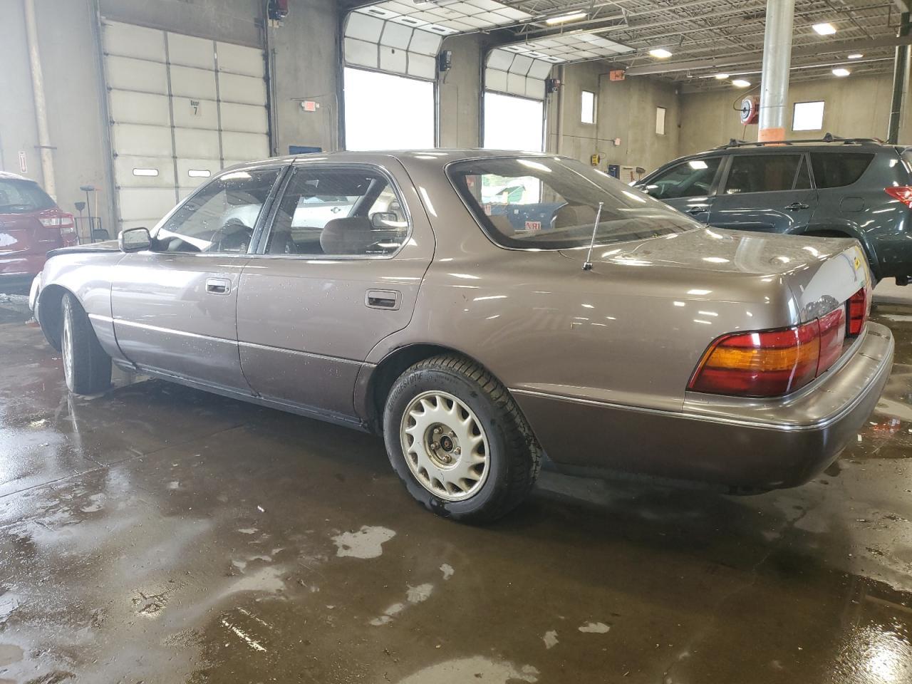 1991 Lexus Ls 400 - Image 2