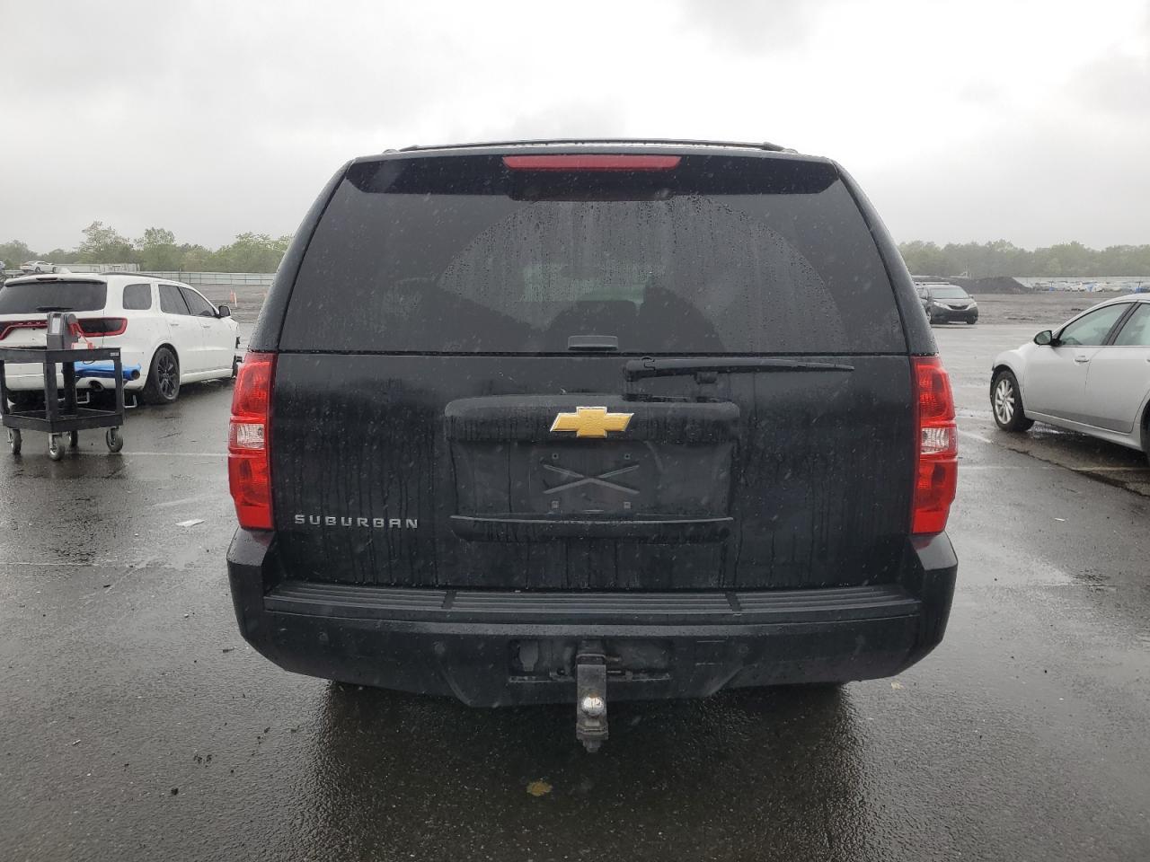 2013 Chevrolet Suburban K1500 Lt - Фото 6