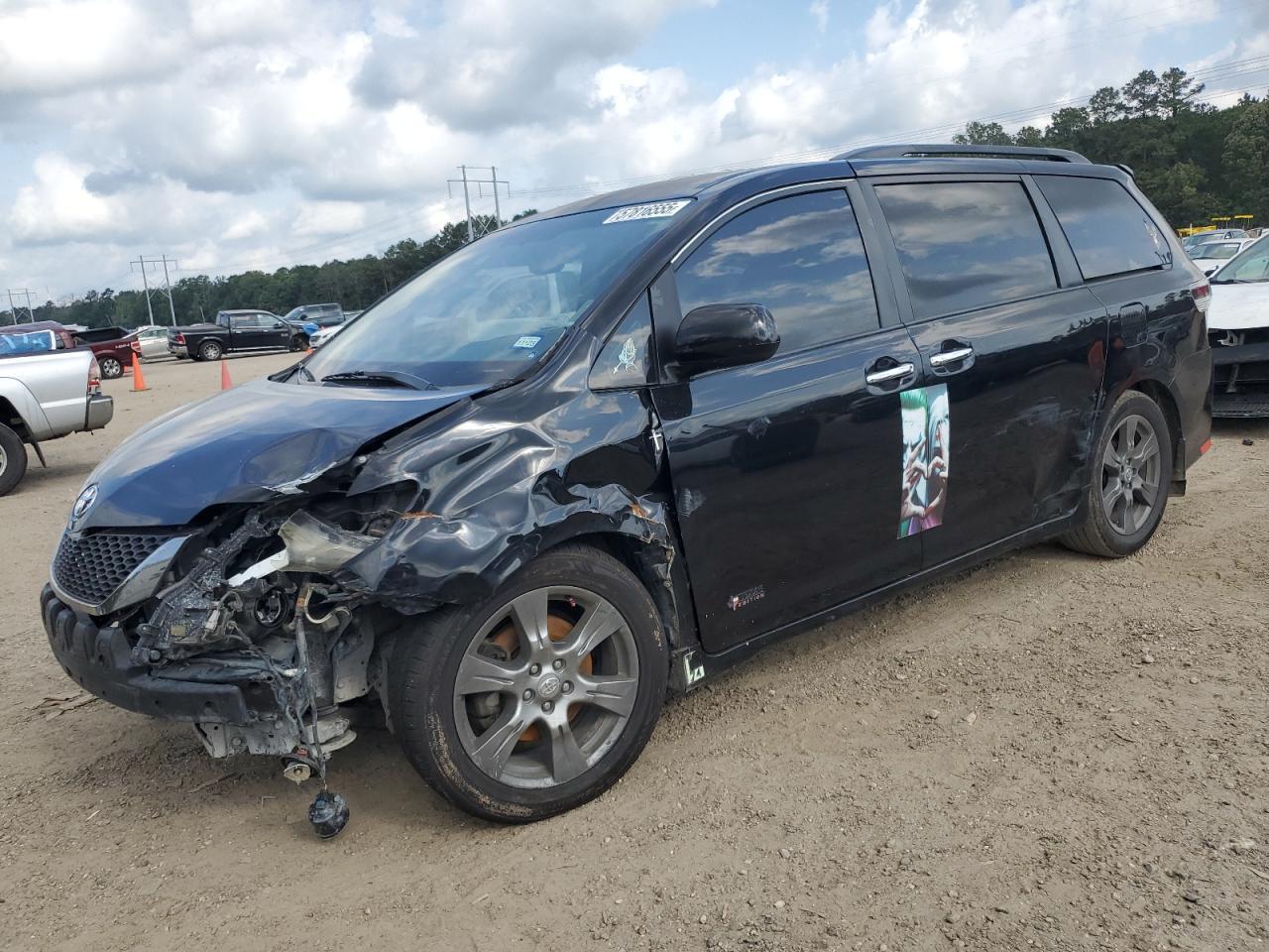 2017 Toyota Sienna Se