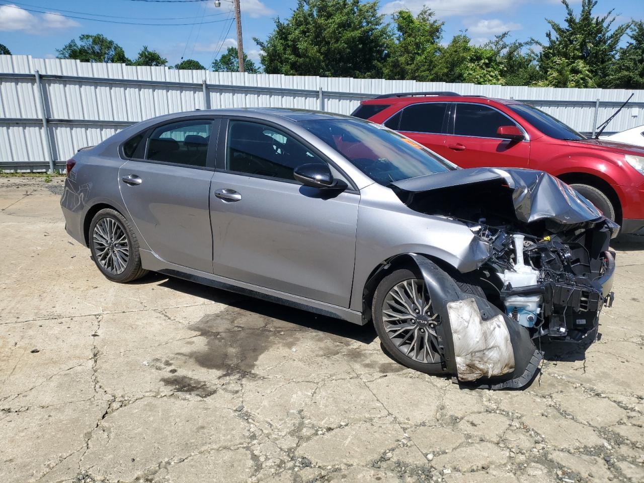 2023 Kia Forte Gt Line - Фото 4