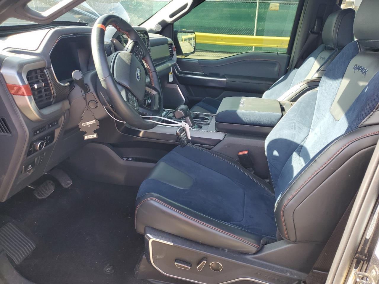 2023 Ford F150 Raptor - Фото 7