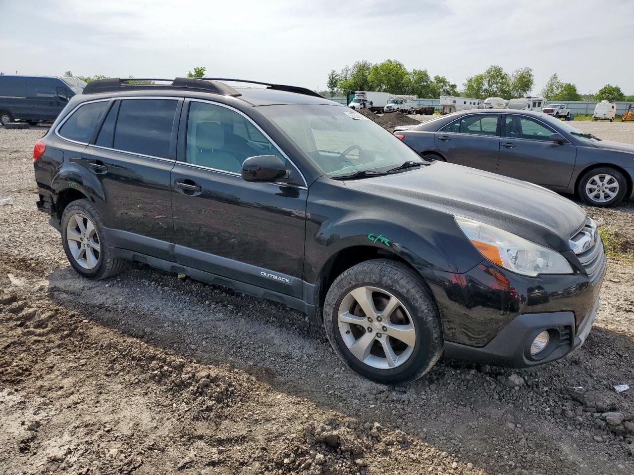 2013 Subaru Outback 2.5I Limited - Image 4