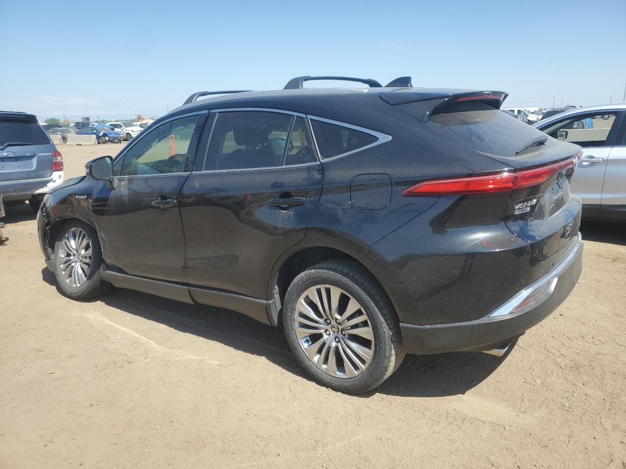 2021 Toyota Venza Le - Фото 2