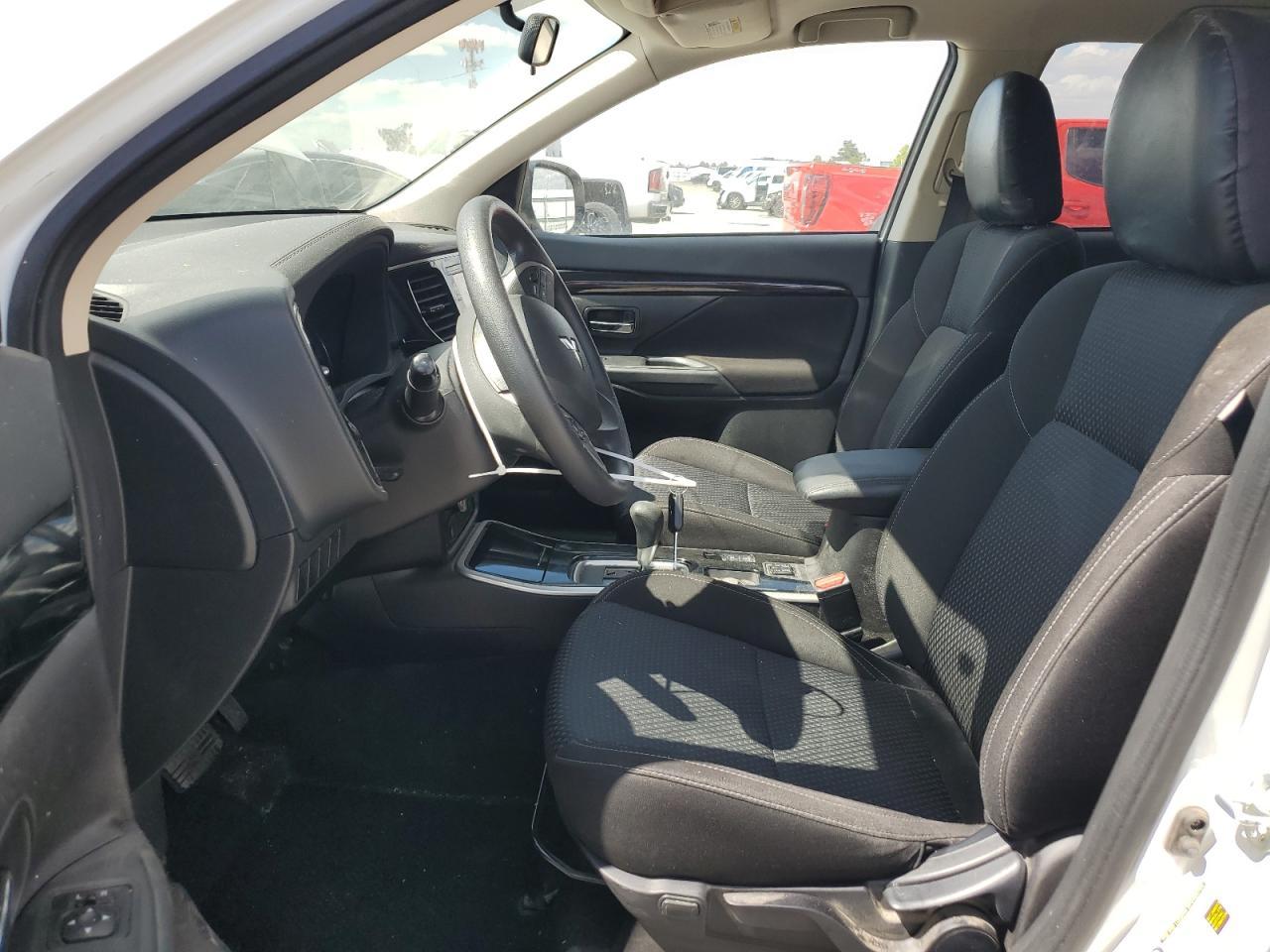 2020 Mitsubishi Outlander Es - Фото 7