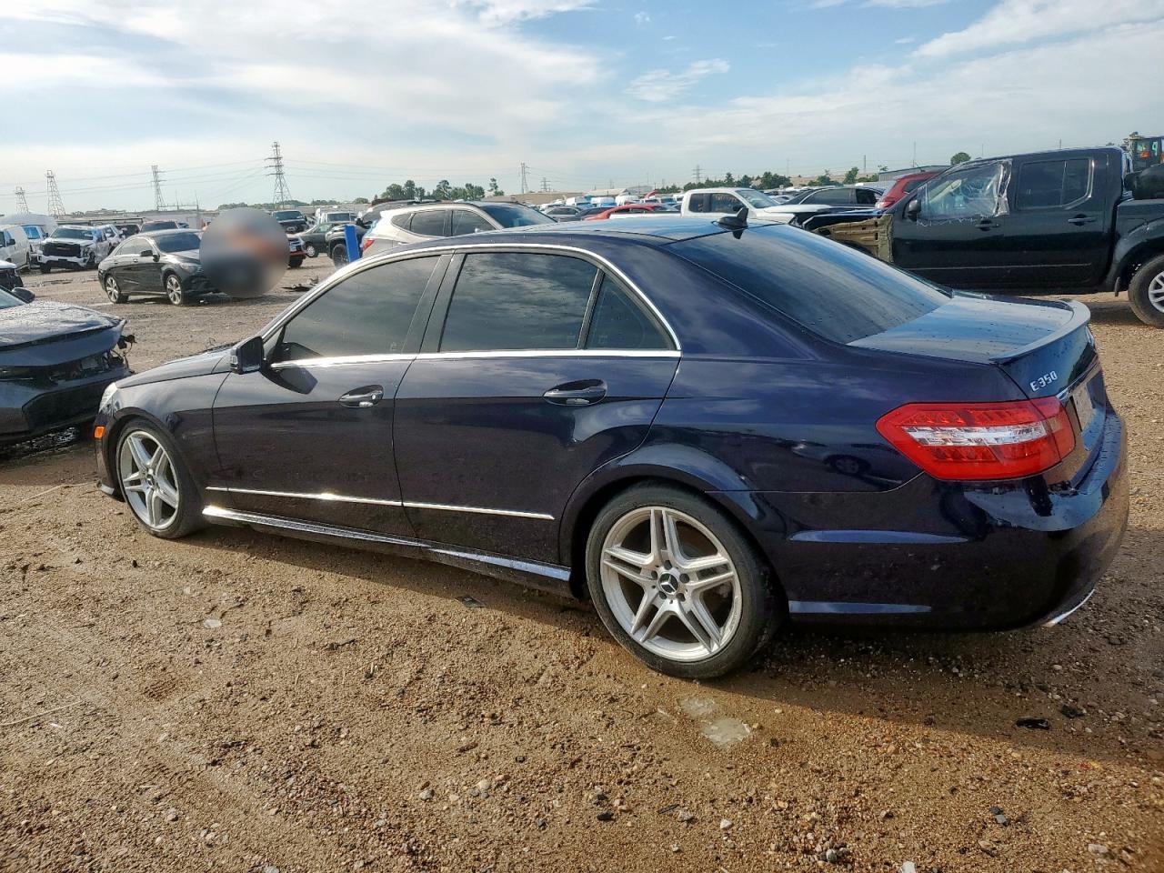 2011 Mercedes-Benz E 350 - Фото 2