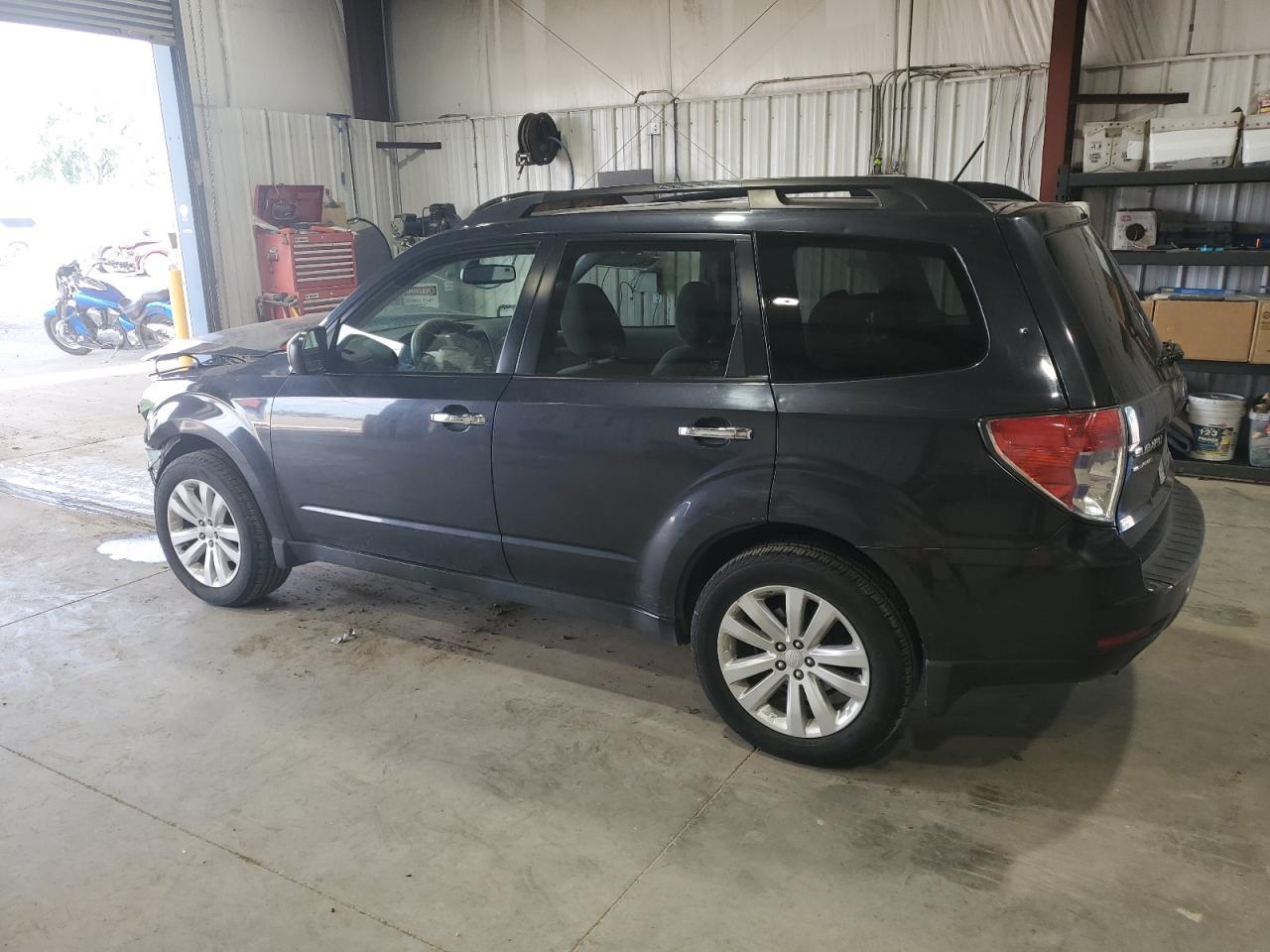 2011 Subaru Forester 2.5X Premium - Фото 2