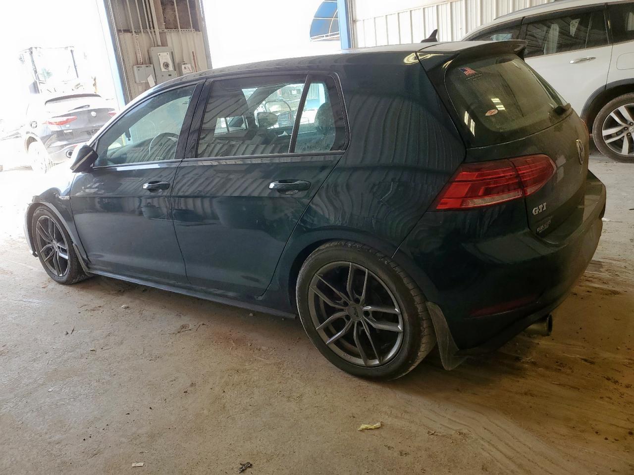 2018 Volkswagen Gti S/Se - Фото 2