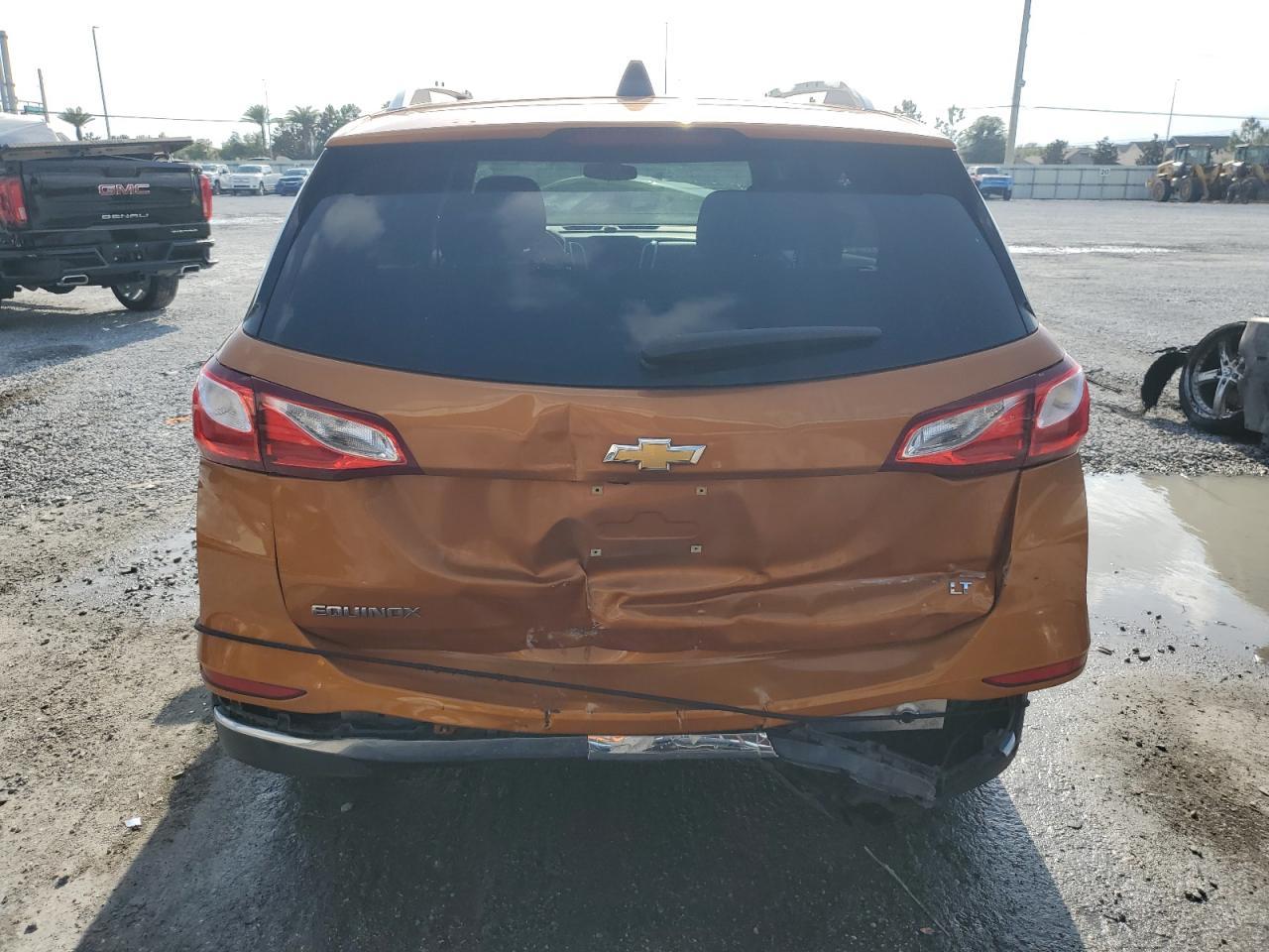 2018 Chevrolet Equinox Lt - Image 6