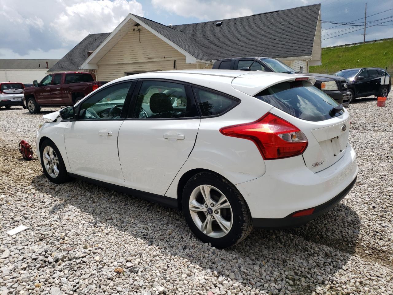 2014 Ford Focus Se - Image 2