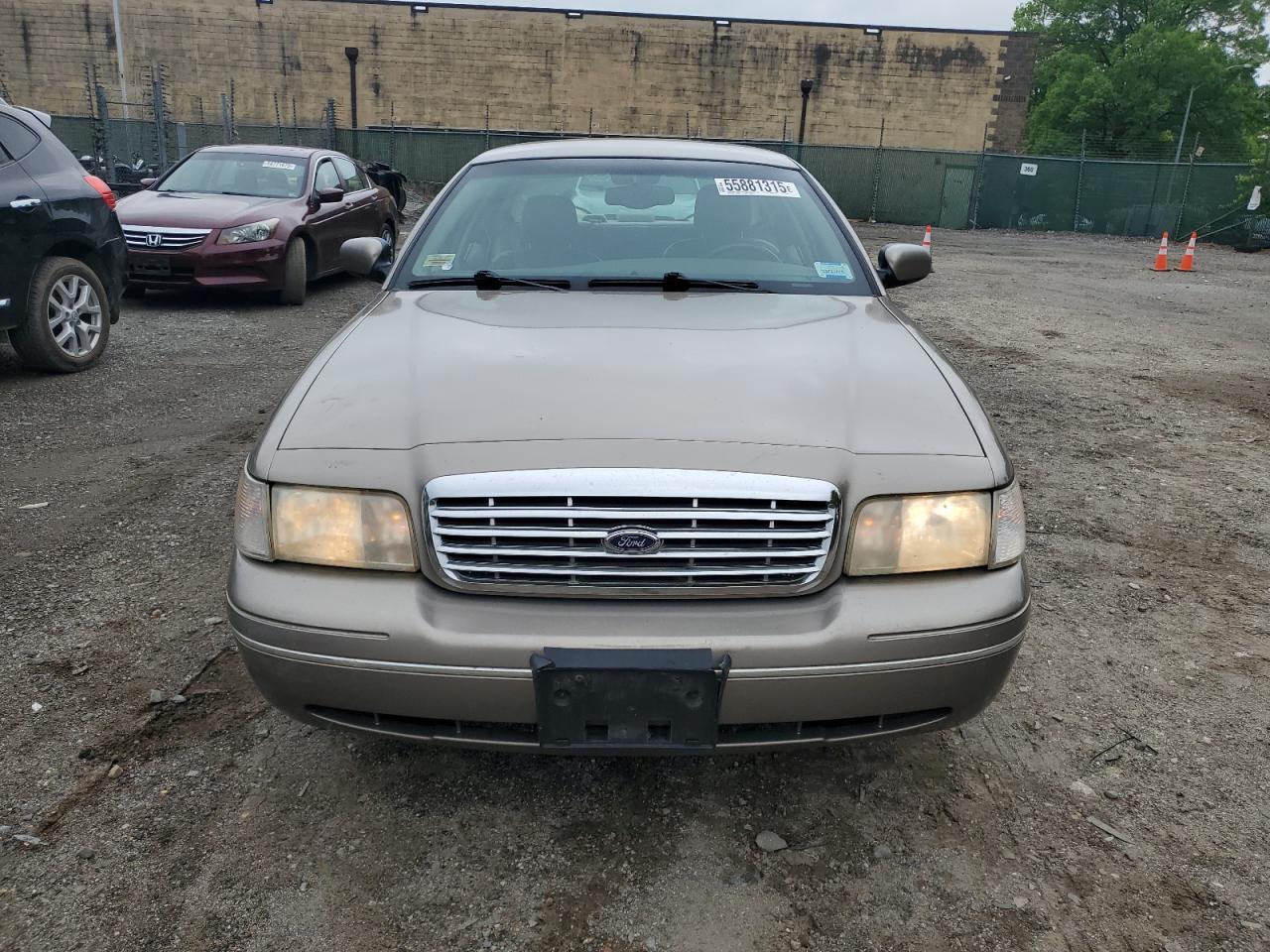 2003 Ford Crown Victoria Lx - Фото 5