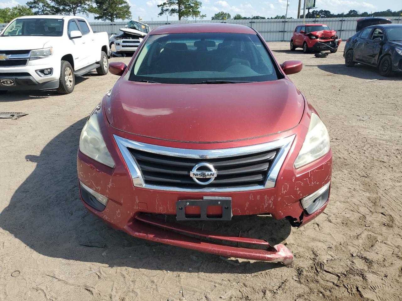 2015 Nissan Altima 2.5 - Image 5