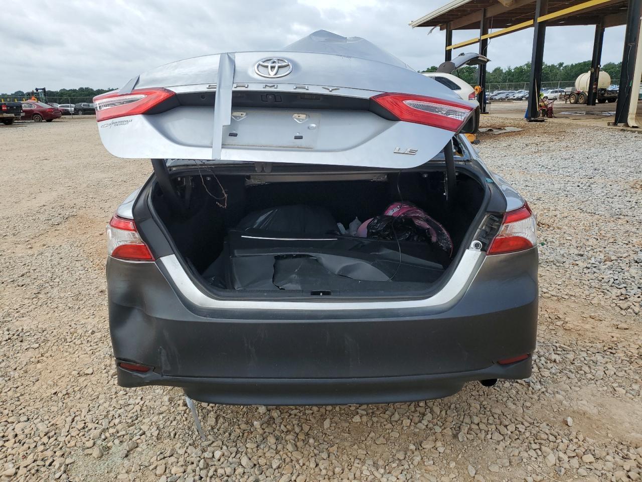 2019 Toyota Camry L - Фото 6