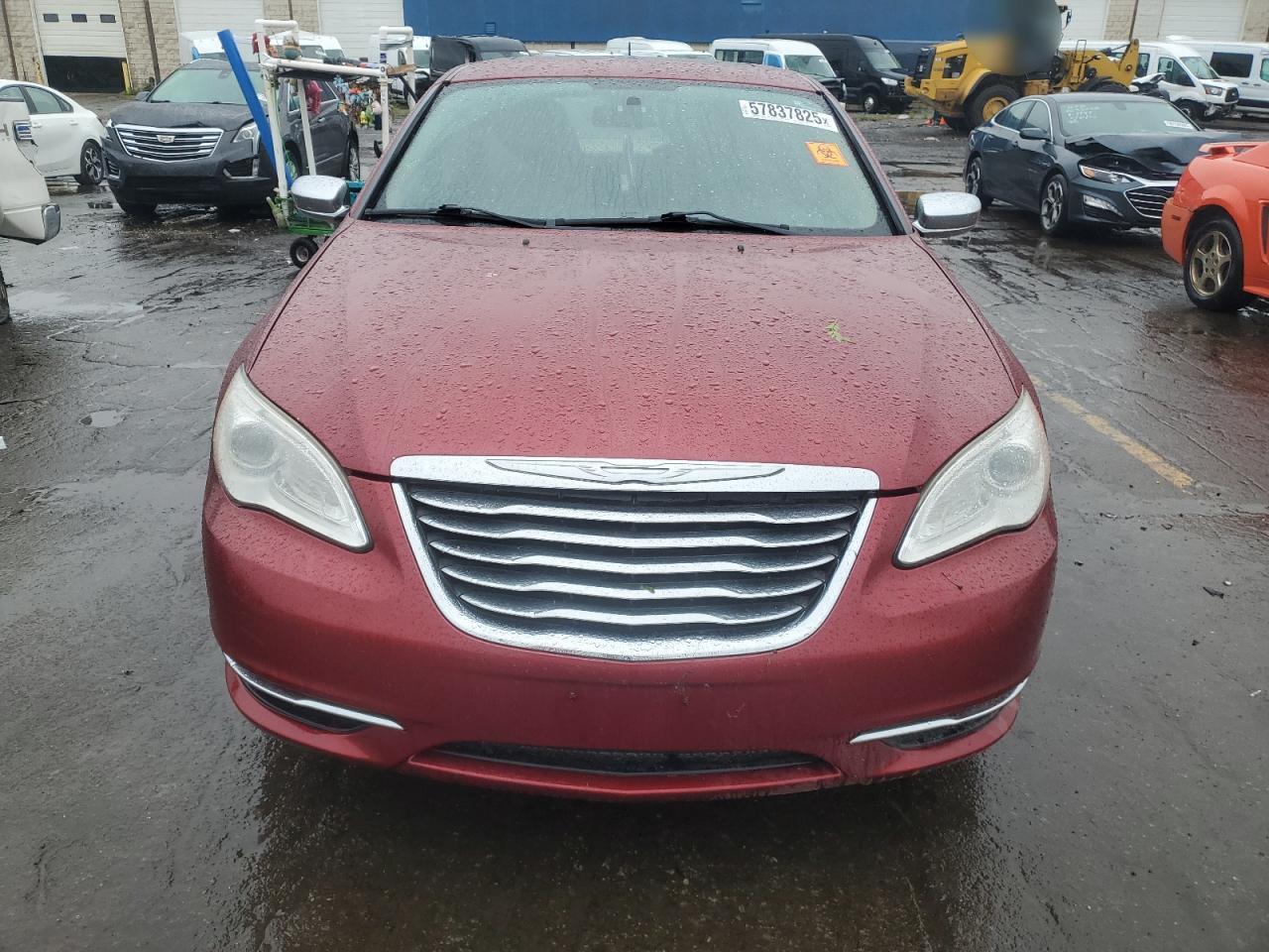 2012 Chrysler 200 Limited - Image 5