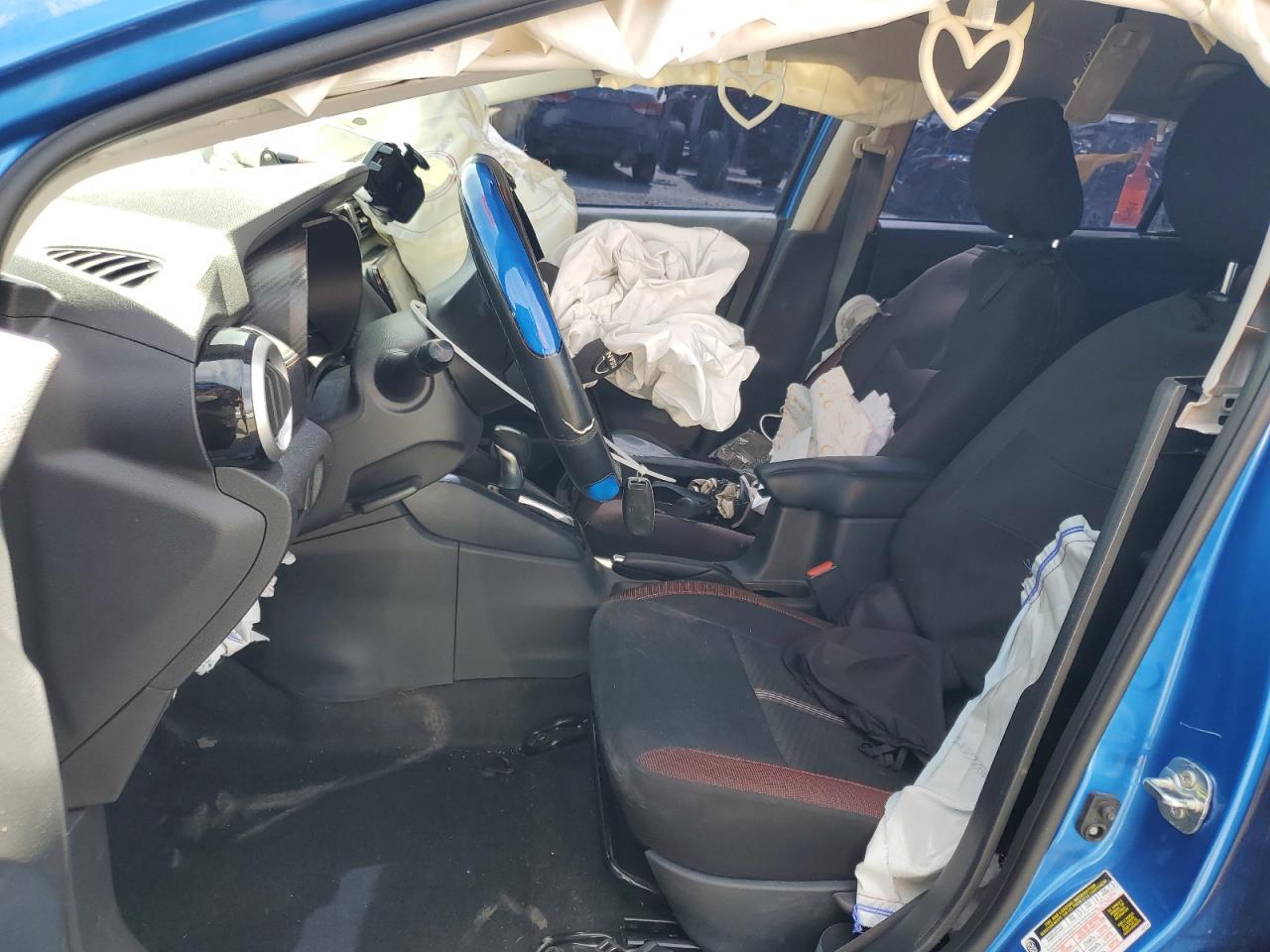 2023 Nissan Versa Sr - Image 7