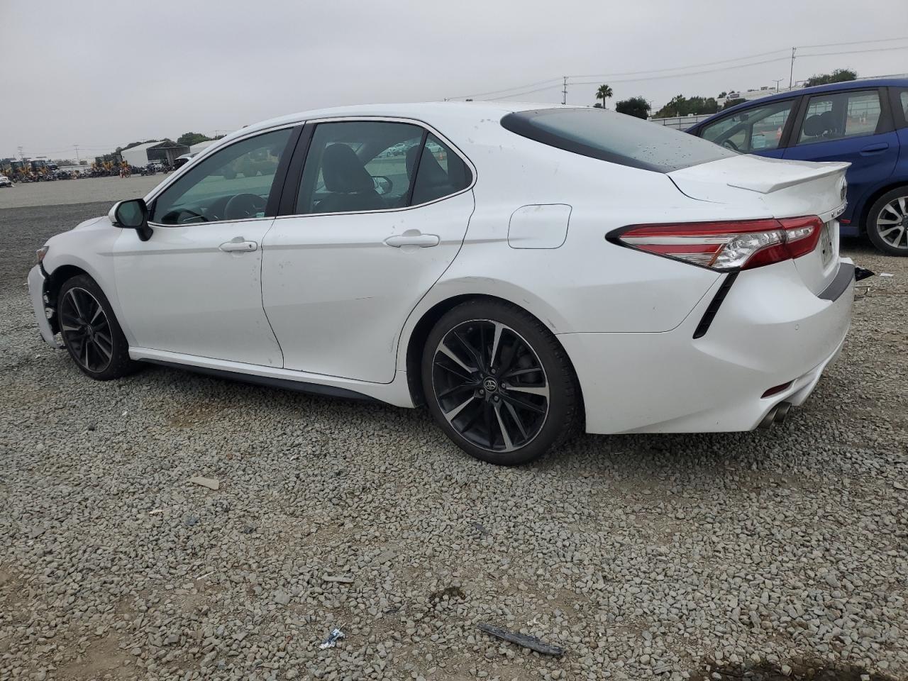 2018 Toyota Camry Xse - Image 2