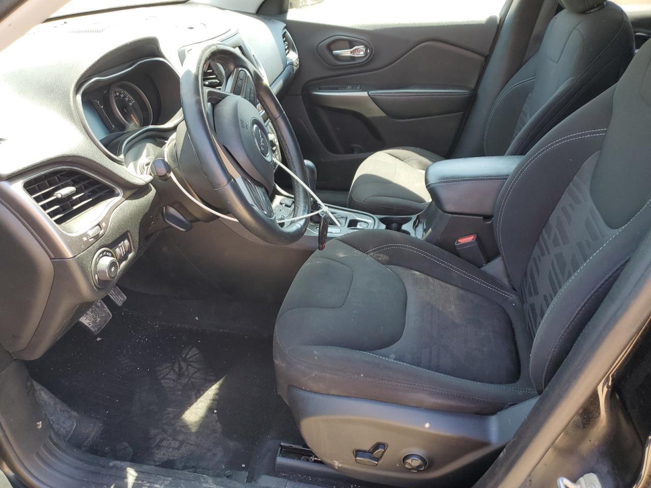 2019 Jeep Cherokee Latitude - Фото 7