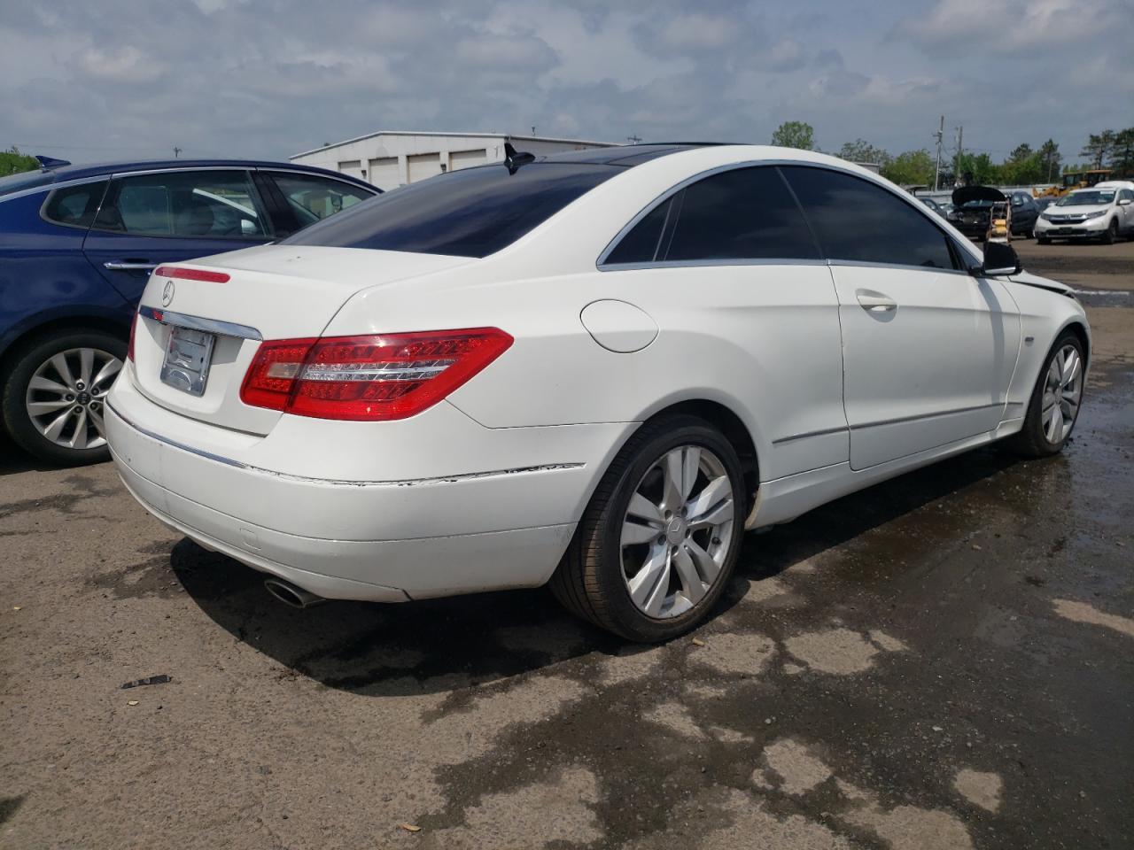2012 Mercedes-Benz E 350 - Image 3