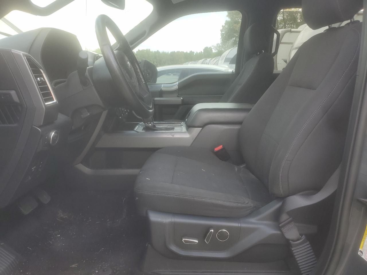 2016 Ford F150 Supercrew - Фото 7