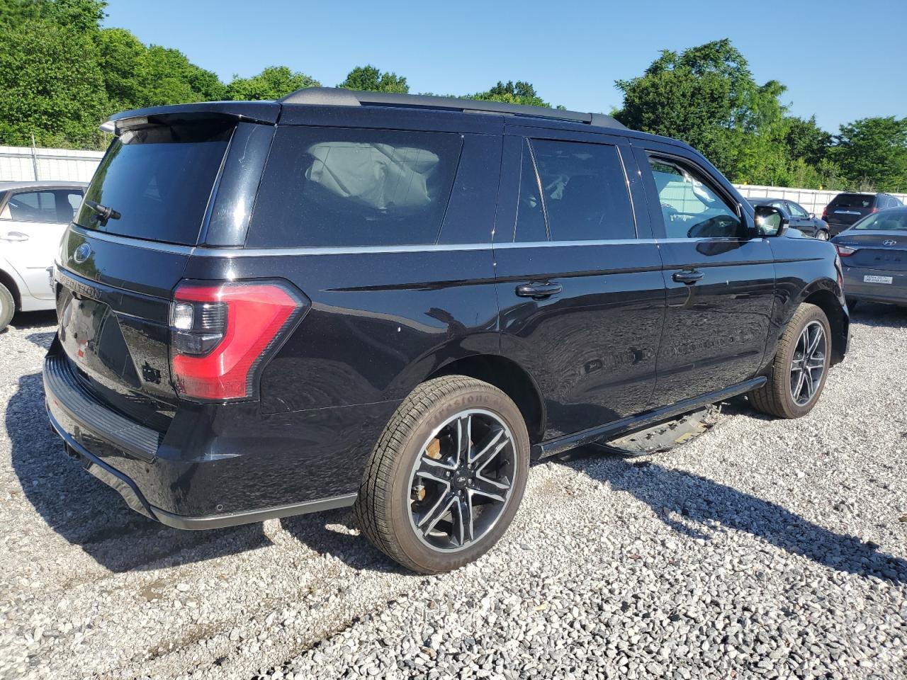 2021 Ford Expedition Limited - Фото 3