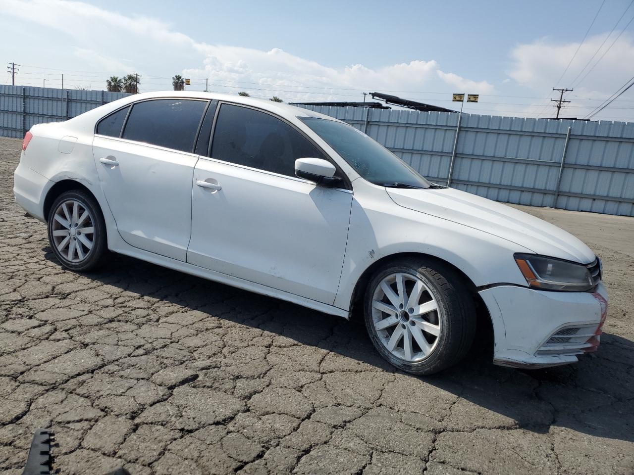 2017 Volkswagen Jetta S - Фото 4