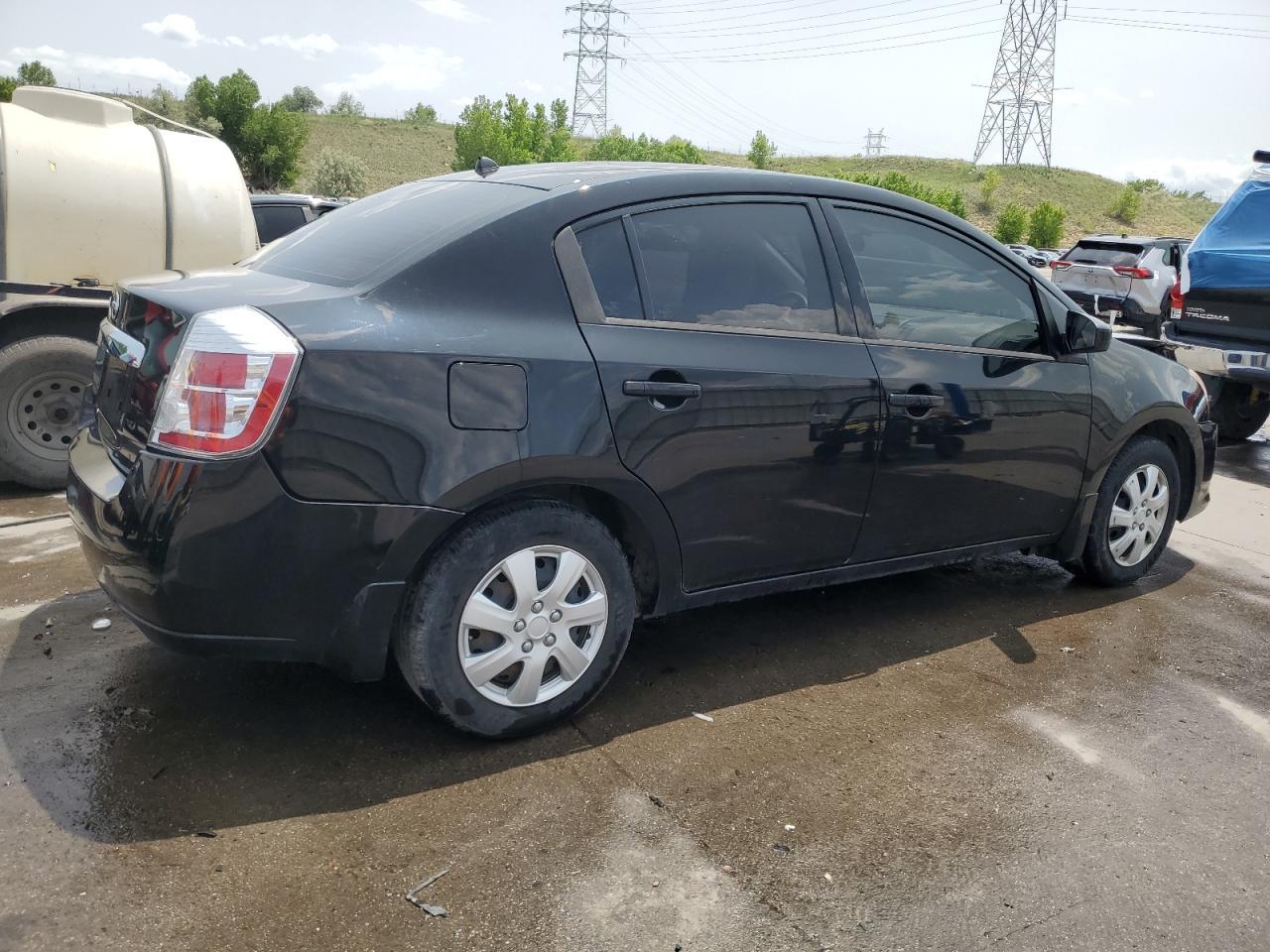 2010 Nissan Sentra 2.0 - Image 3
