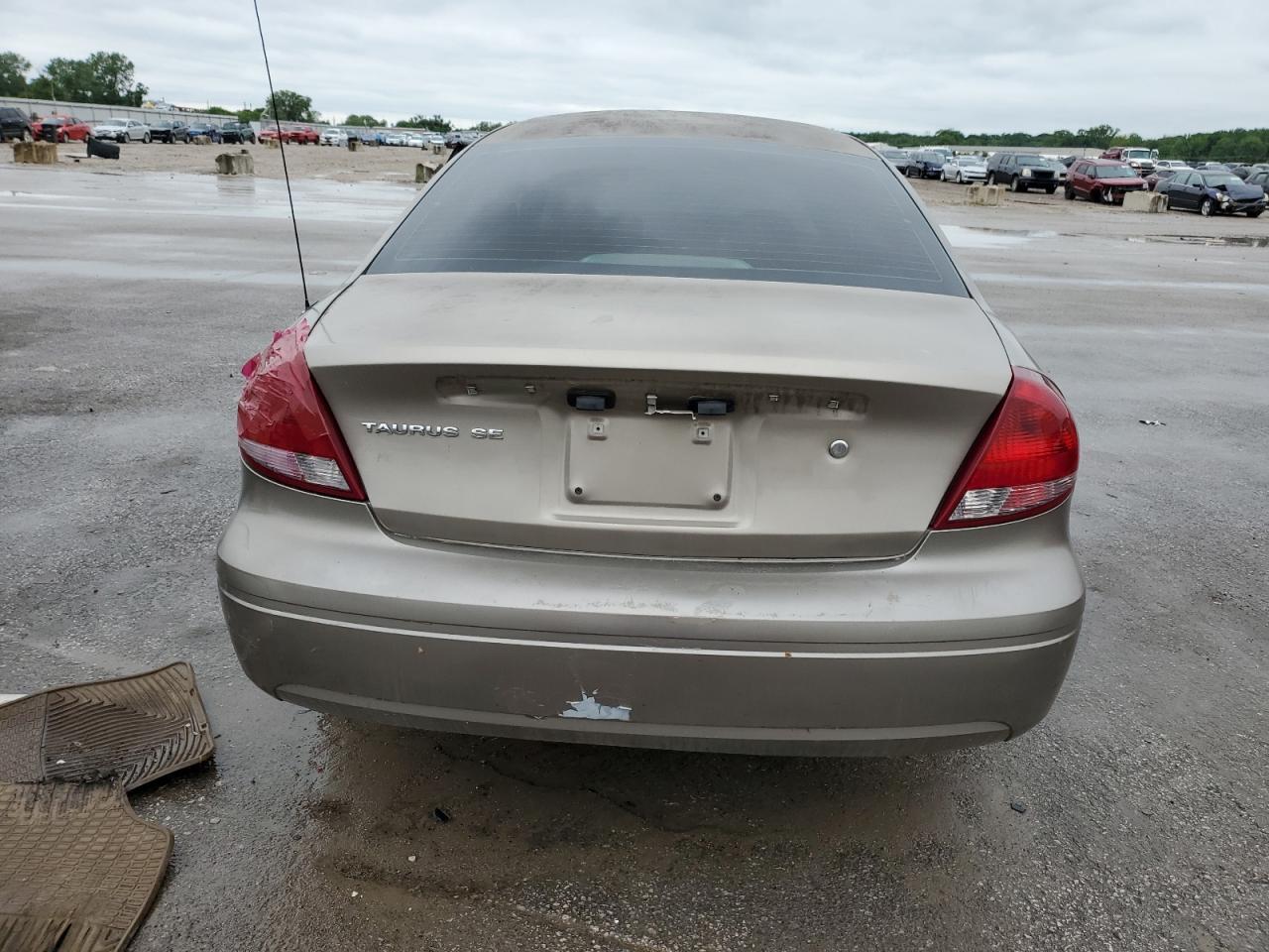 2005 Ford Taurus Se - Фото 6