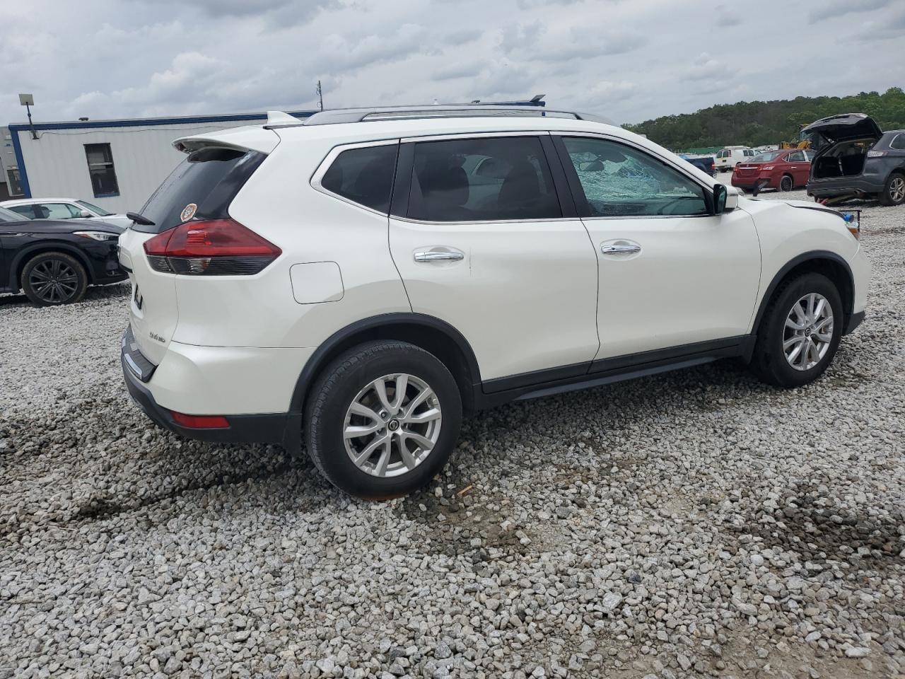 2019 Nissan Rogue S - Фото 3