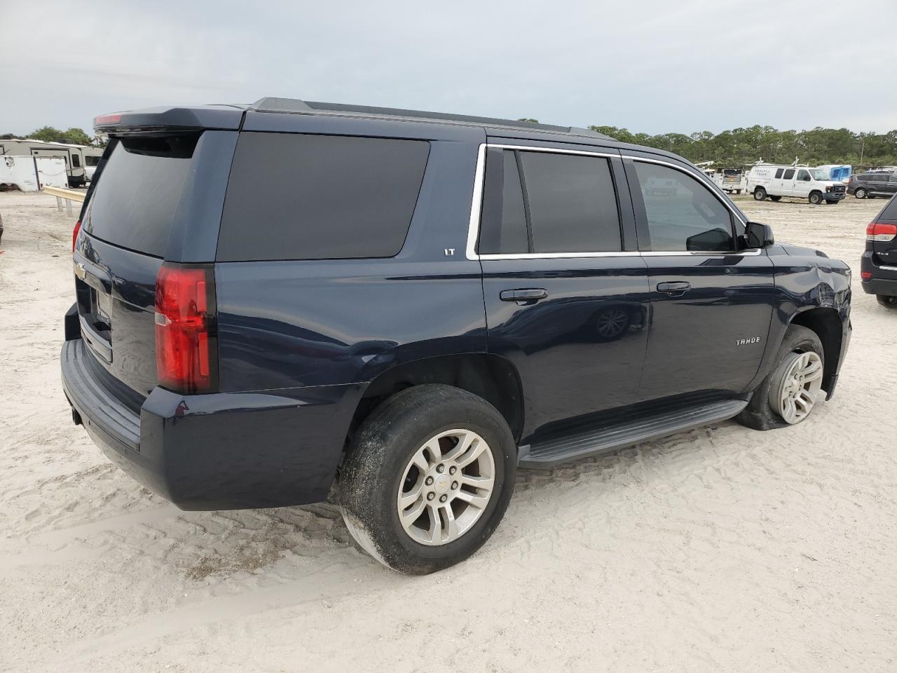 2019 Chevrolet Tahoe C1500 Lt - Фото 3
