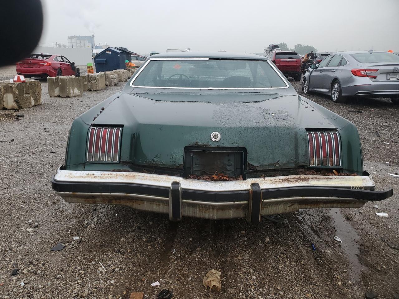 1975 Pontiac Grandprix - Image 6