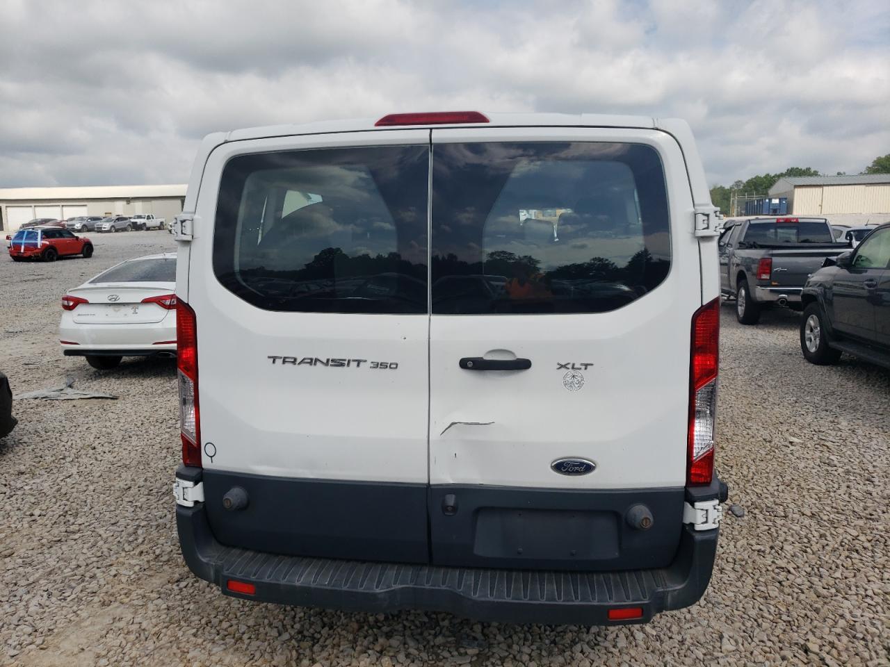 2018 Ford Transit T-350 - Image 6