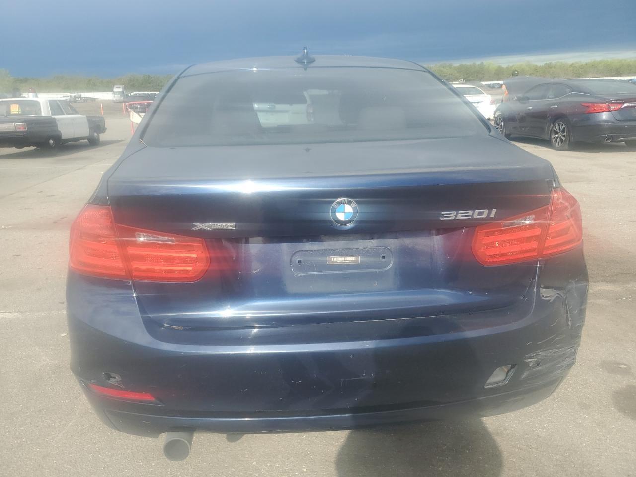 2014 BMW 320 I xDrive - Фото 6