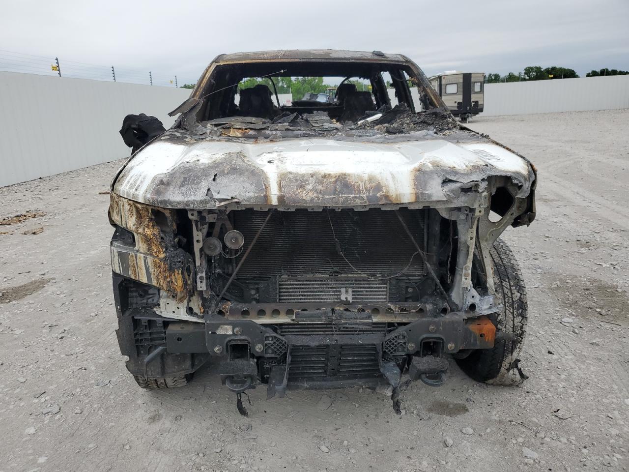 2021 Chevrolet Silverado K1500 Custom - Фото 5