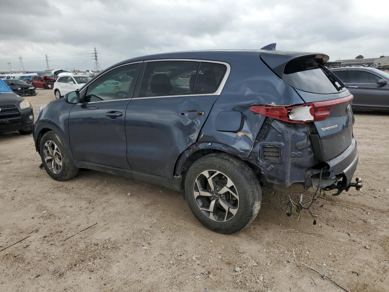 2020 Kia Sportage Lx - Фото 2