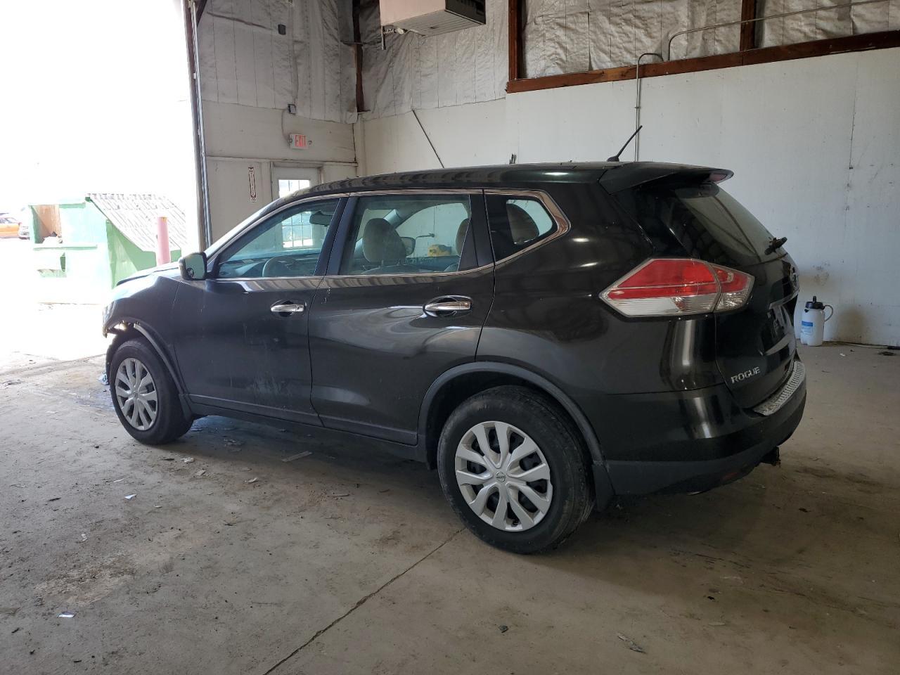 2015 Nissan Rogue S - Фото 2