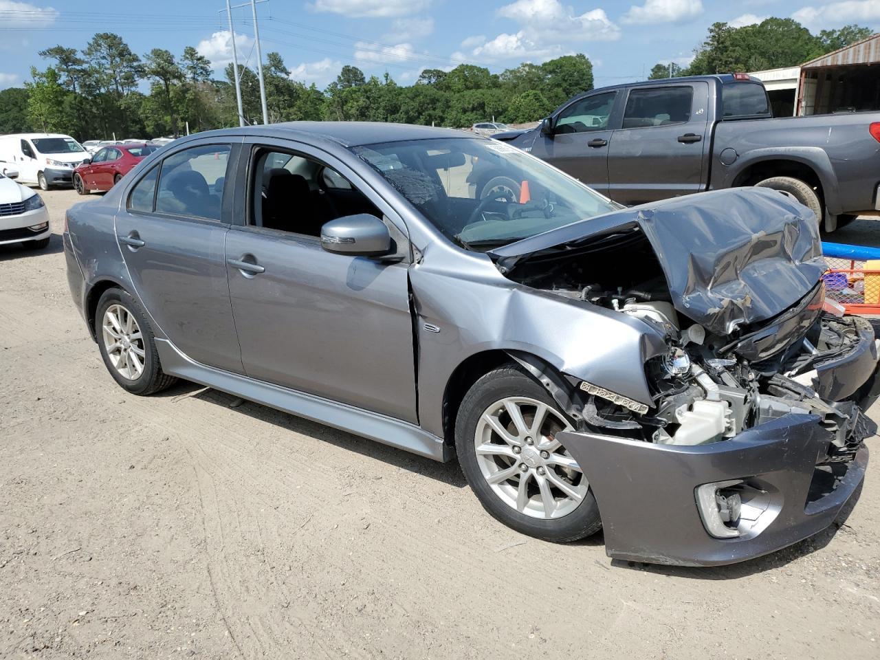 2016 Mitsubishi Lancer Es - Фото 4