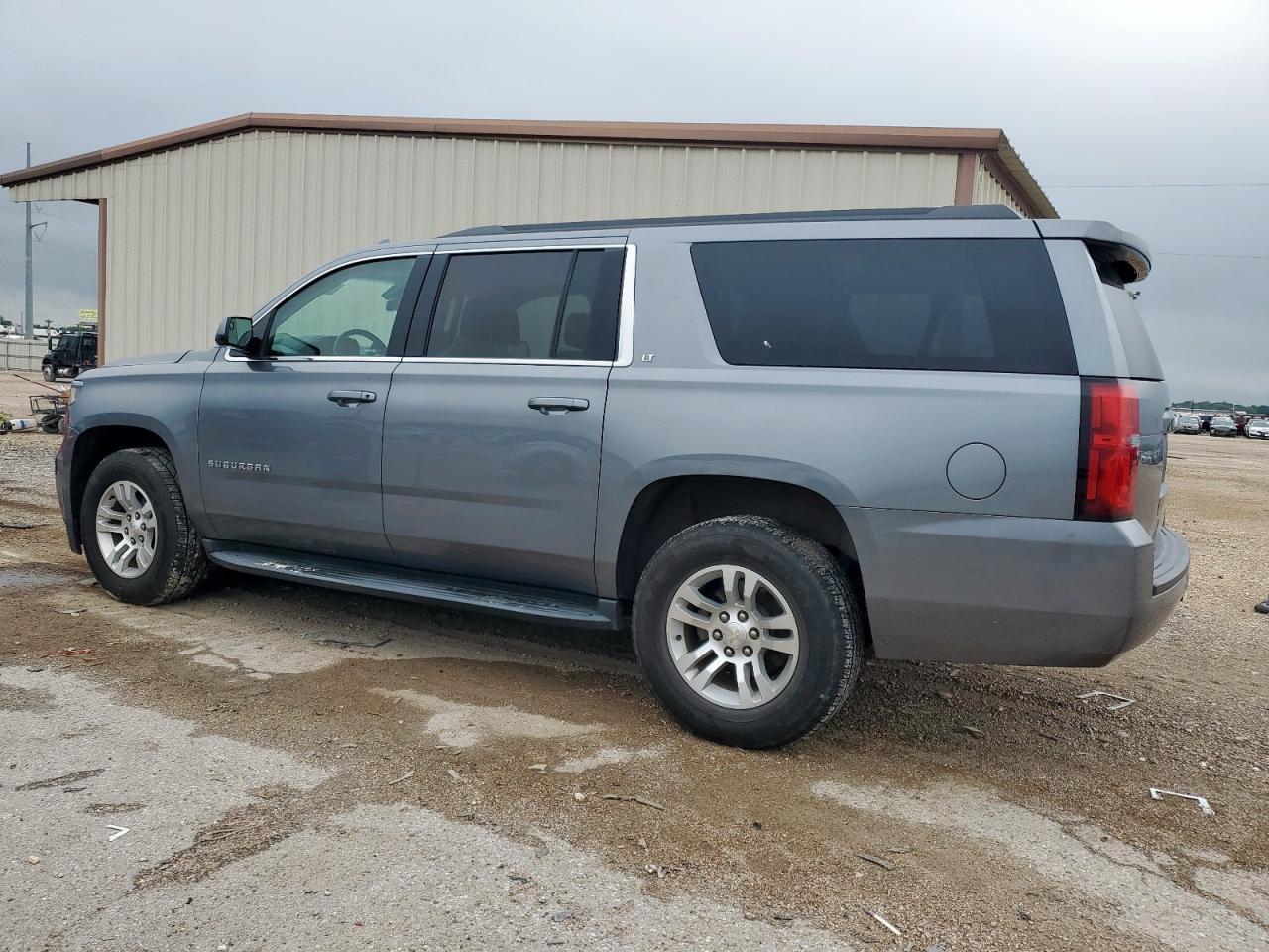 2018 Chevrolet Suburban K1500 Lt - Фото 2