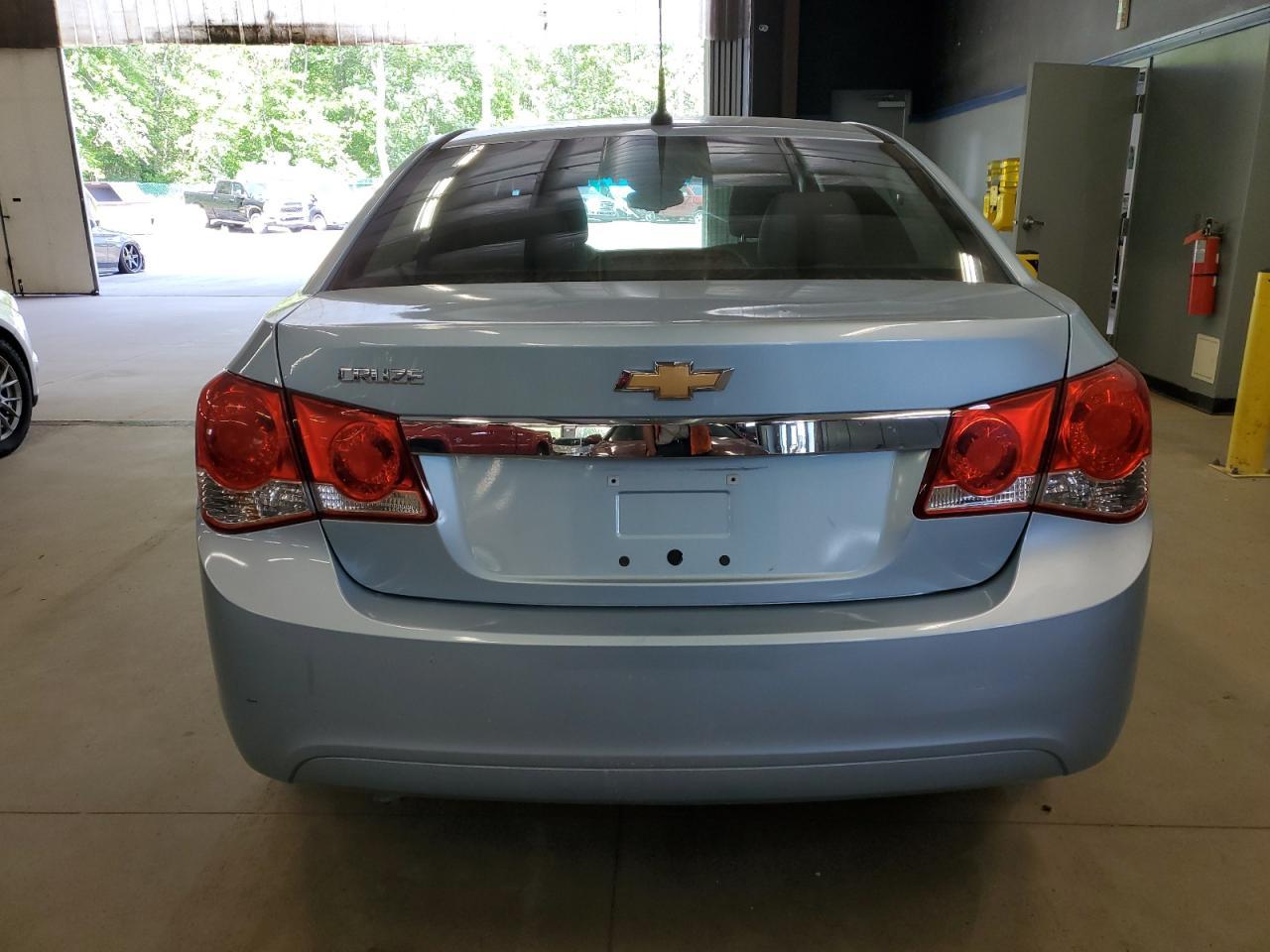 2012 Chevrolet Cruze Ls - Фото 6