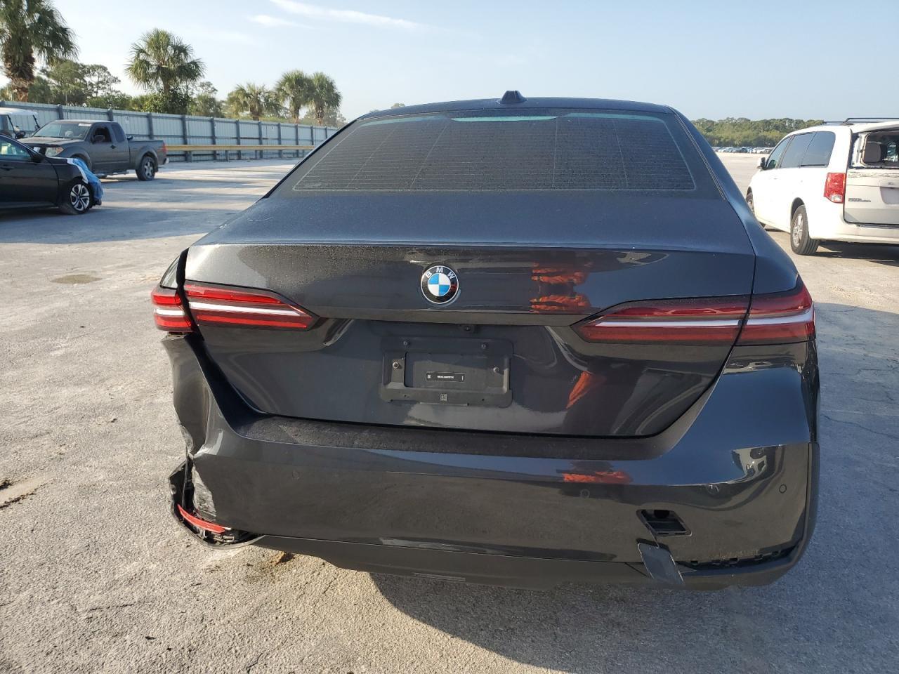 2024 BMW 530 I - Image 6